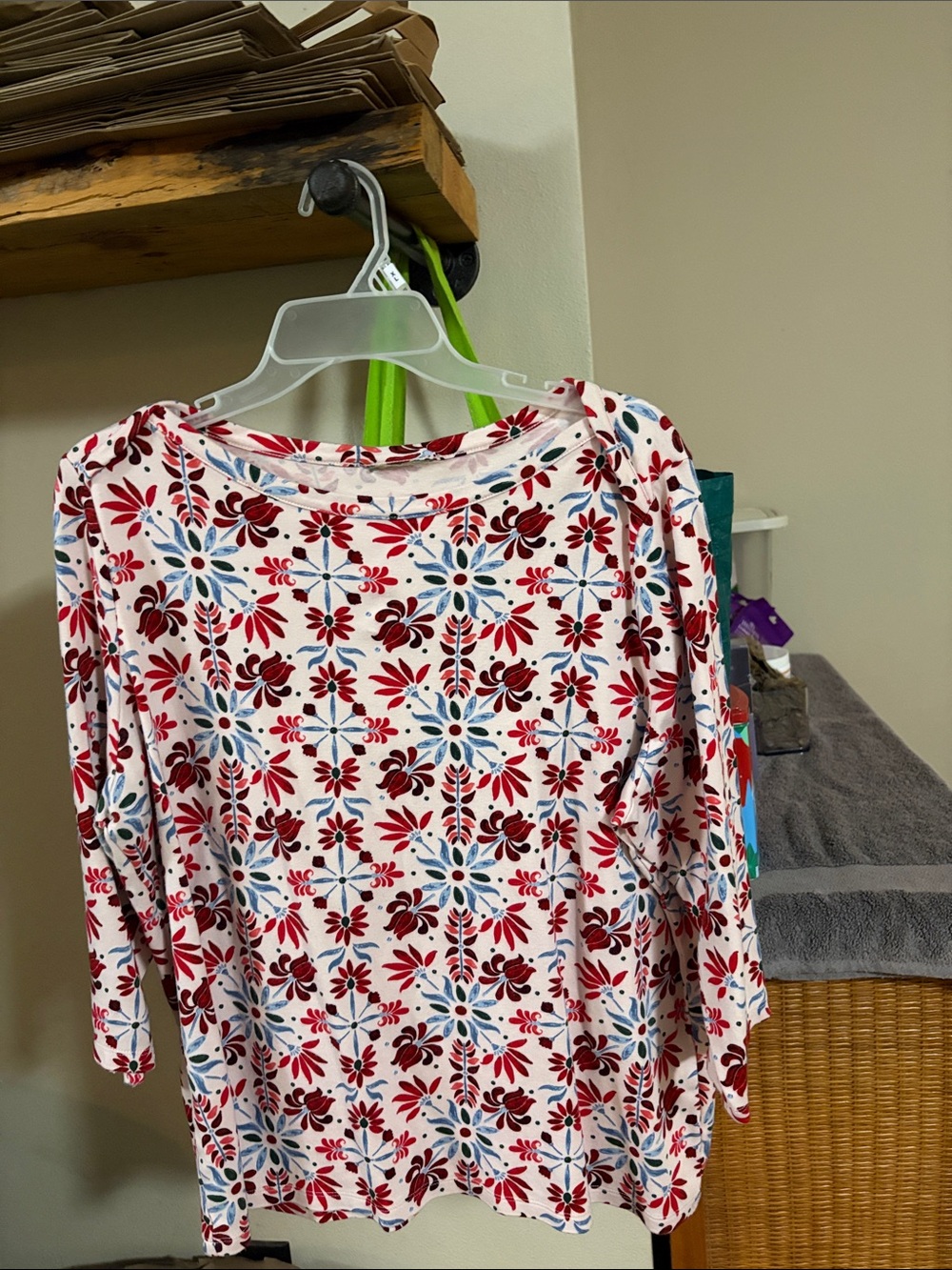 Casual Floral Tile Long Sleeve Tee - White with Red & Blue